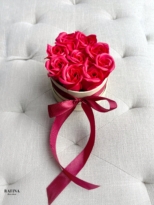 Kép 1/2 - Rózsabox - 9 szappan rózsa piros 