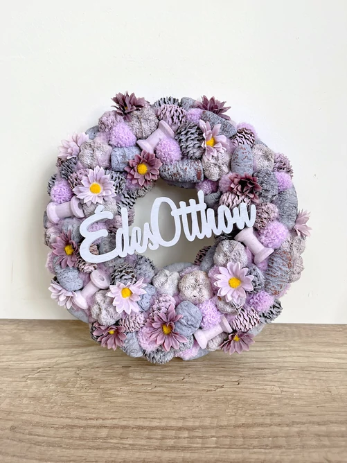 Édes otthon  lila kopogtató 24 cm